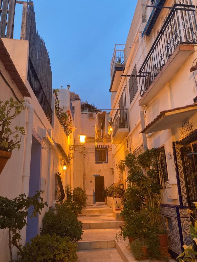 Private Terrace-Romantic-Sea, Castle Views-Central Alicante Luaran gambar
